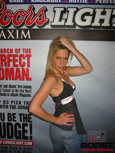 Sexy Coors Light Maxim Girl Search