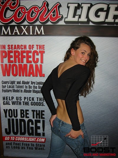 Sexy Coors Light Maxim Girl Search in New York - Brunette girl showing her ass